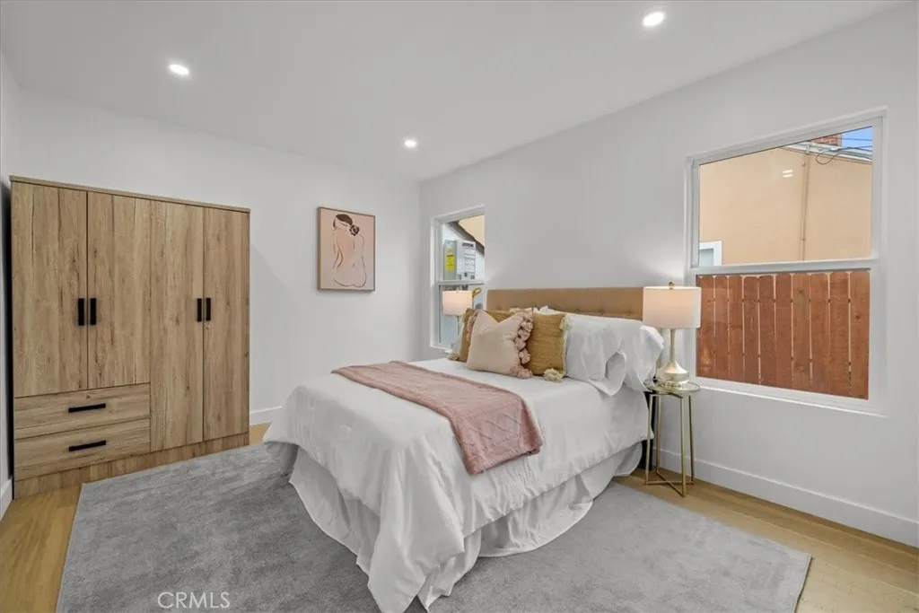 5815 Saloma Avenue, Sherman Oaks, California 91411 home-pic-22